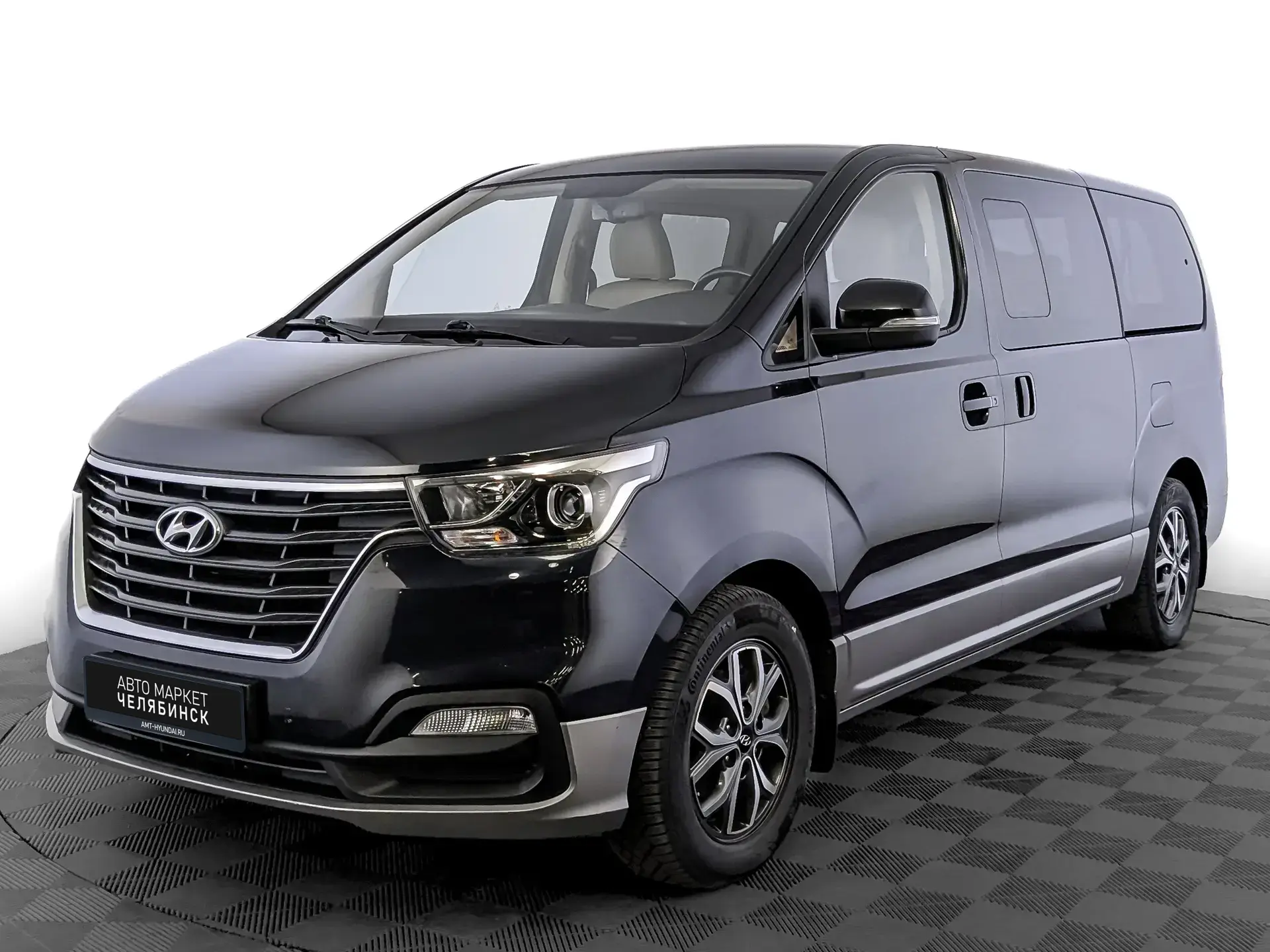 Hyundai H-1